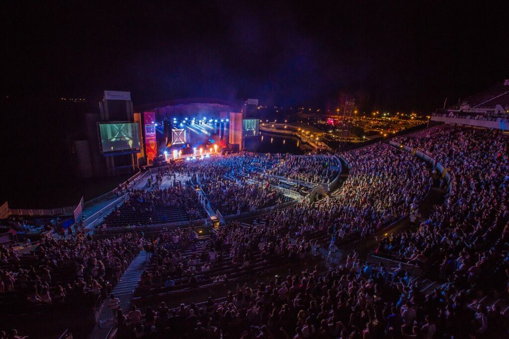 jones beach Wantagh concert venue