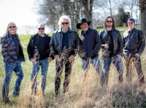 outlaw music fest what to wear.jpg